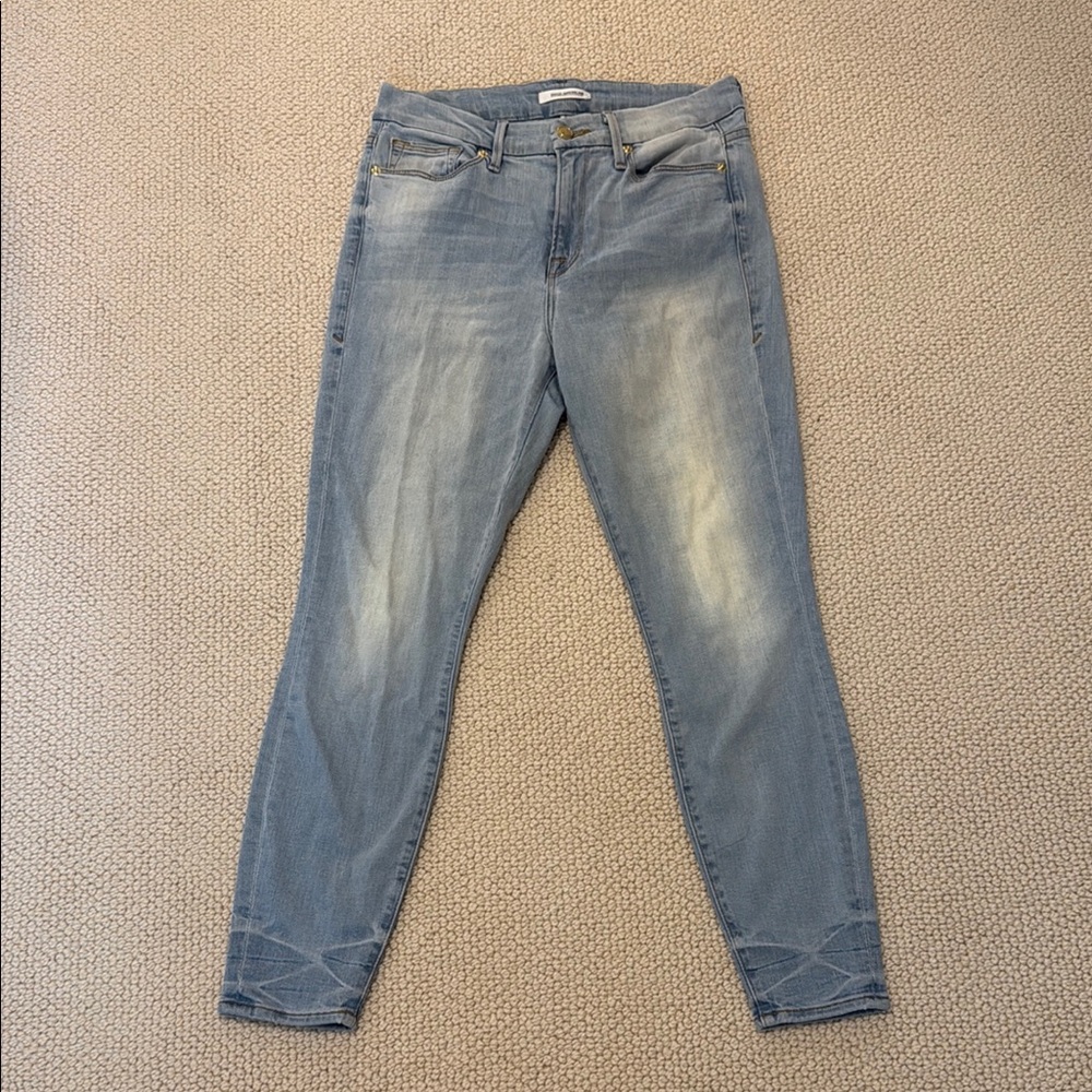 Good American “Good Legs” Light wash jeans Size 6